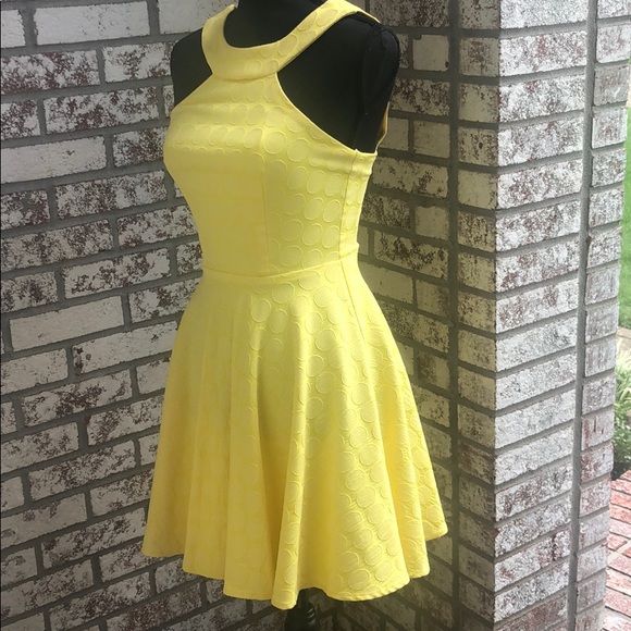 B. Darlin Yellow Springtime Dress - Picture 8 of 12